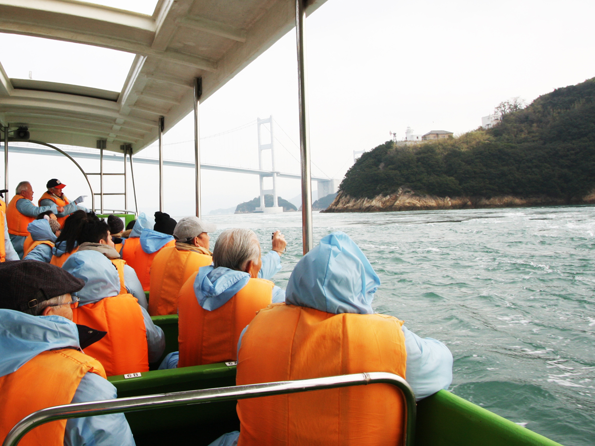 Kurushima Strait Tidal Current Tour Boats_3