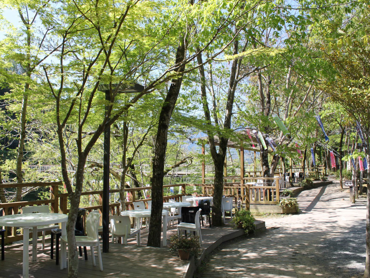 Roadside Station Uchiko Fresh Park Karari_3