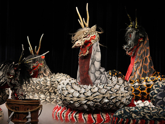 Night kagura performance_1