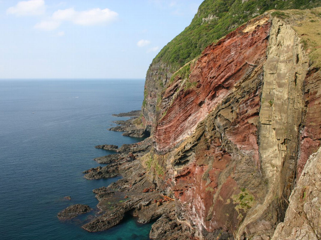 Oki Islands UNESCO Global Geopark (Sekiheki(Red Cliff))_2