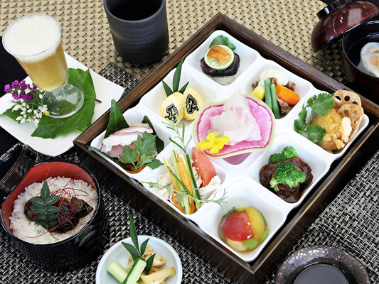 Miyashita Sake Brewery<br>
            Craft brewery Doppo Kan_3