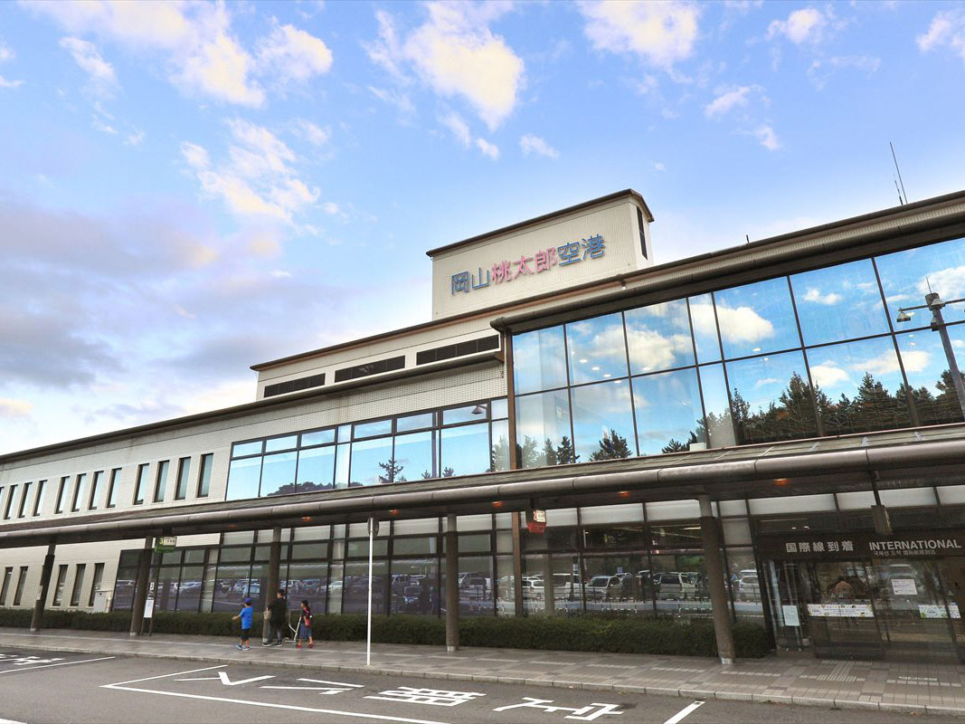 Okayama Momotaro Airport_1